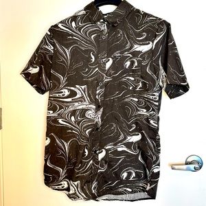 Volcom modern fit men’s button down